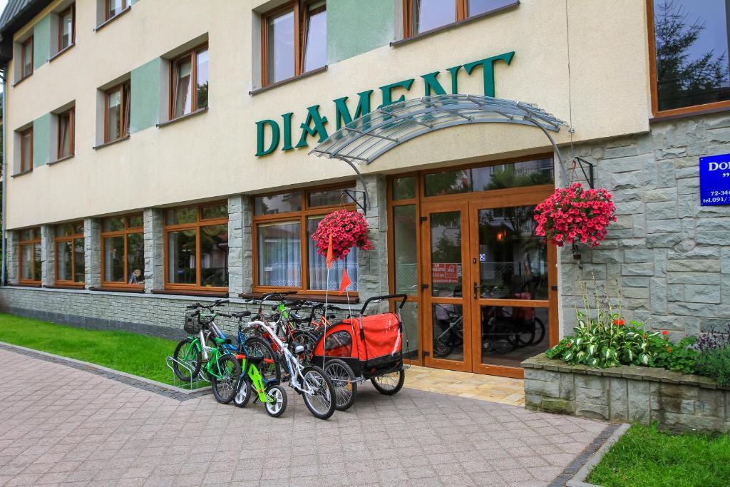 Ow Diament *